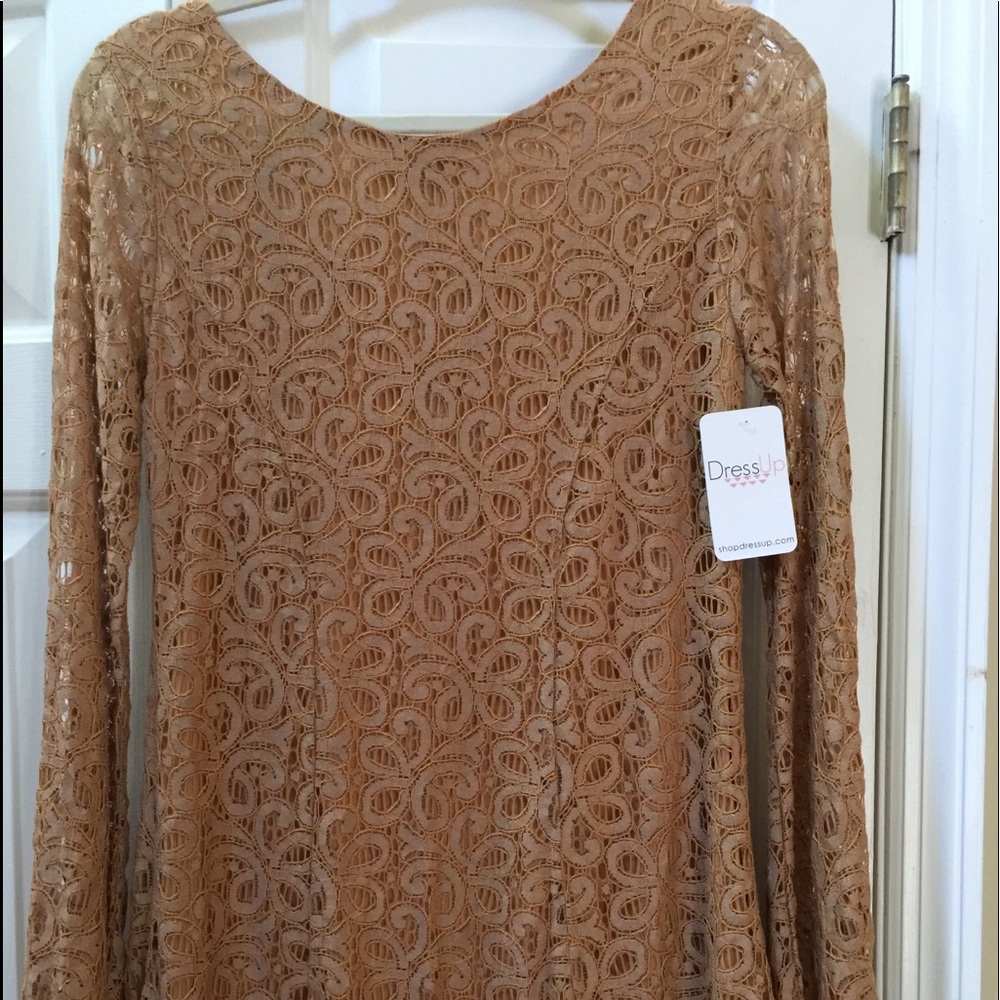 New with Tags UMGEE dress!  Size Small